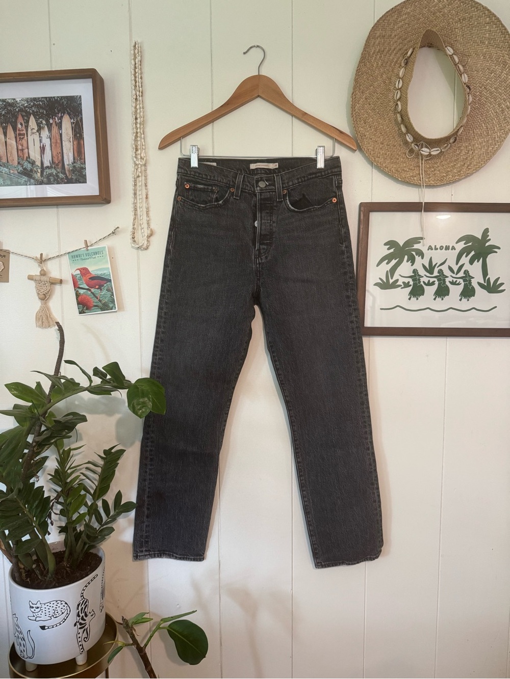 Women’s Levi’s Wedgie straight Black Stonewashed Jeans